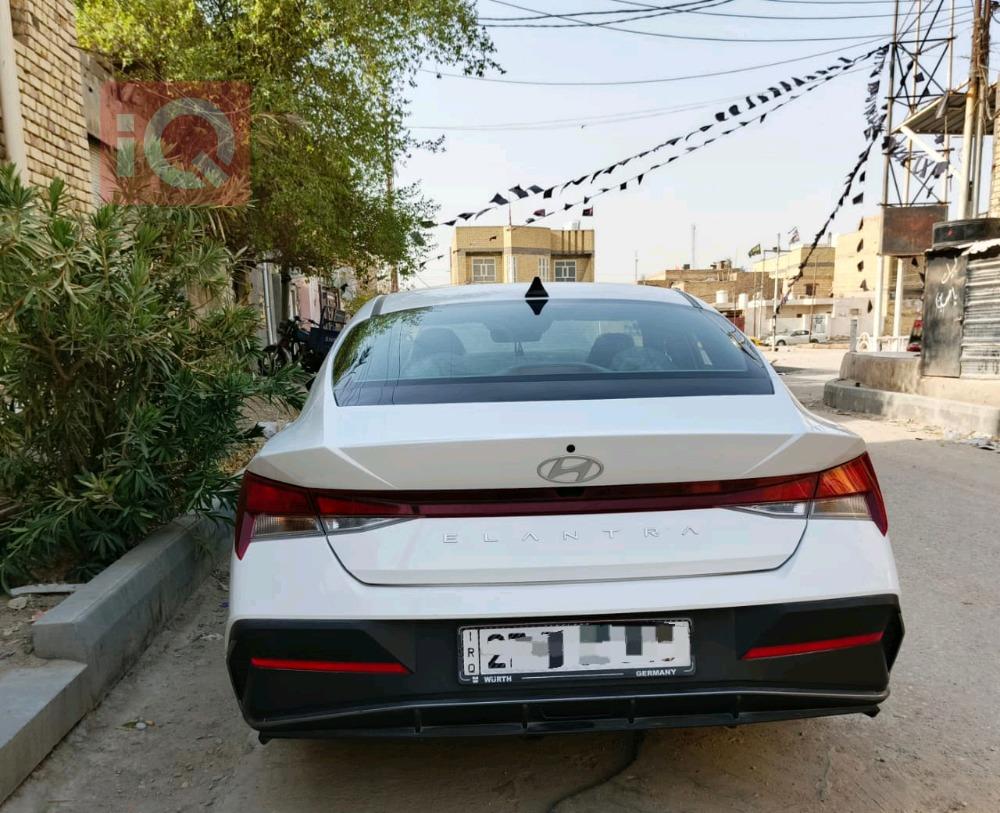 هيونداي النترا